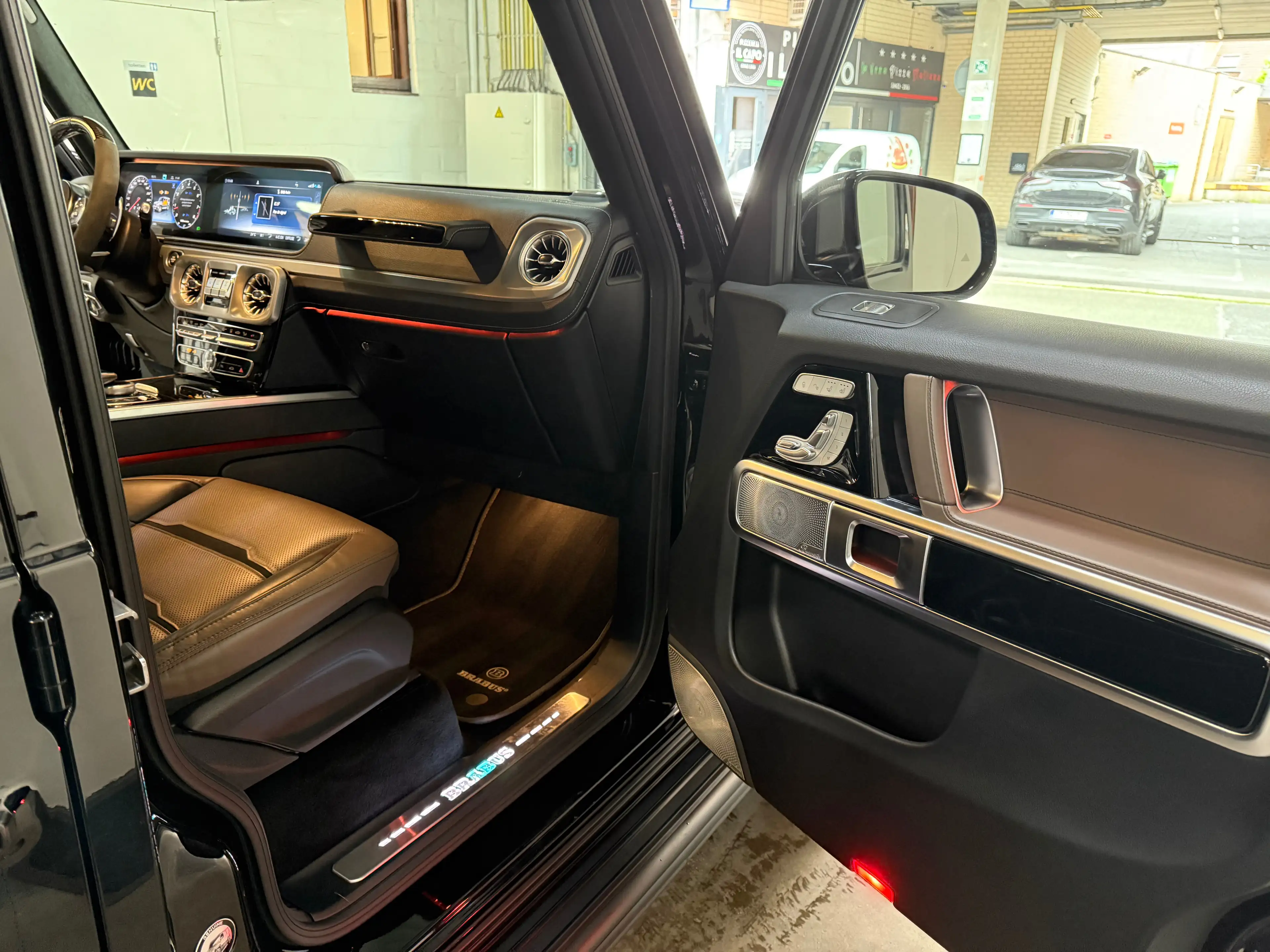 Mercedes-Benz G 63 AMG G 63 AMG (EU6AP) — photo 9
