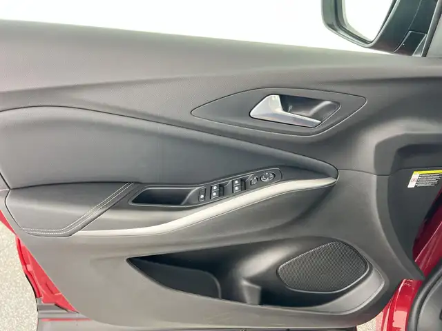 Opel Grandland view 11