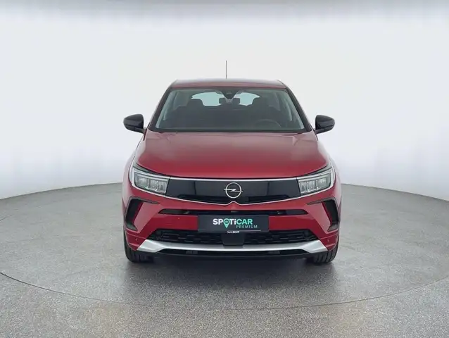 Opel Grandland view 2