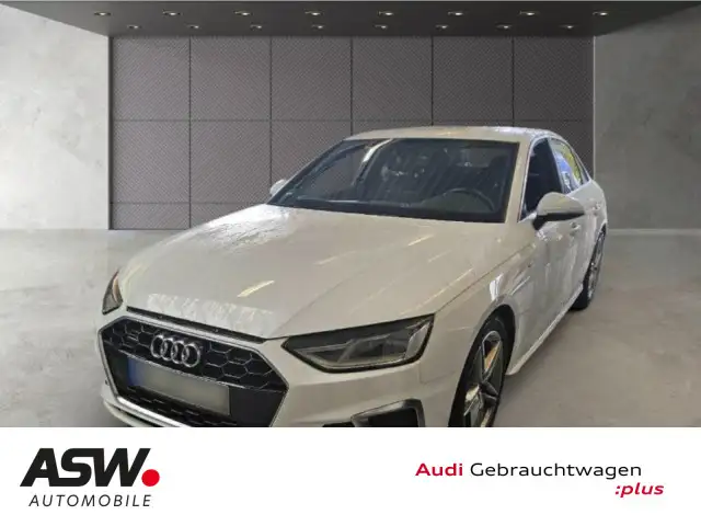 Audi A4 S line 40TDI quattr NAVI RFK GRA VC
