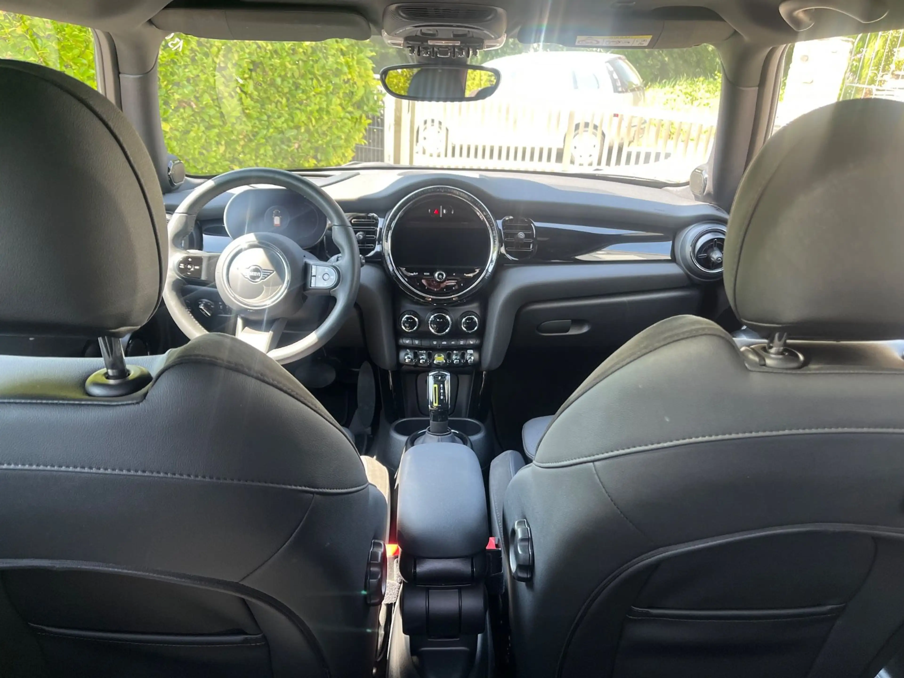 MINI Cooper SE Leder Pano HUD Navi LED KAM H/K 17'' — photo 10