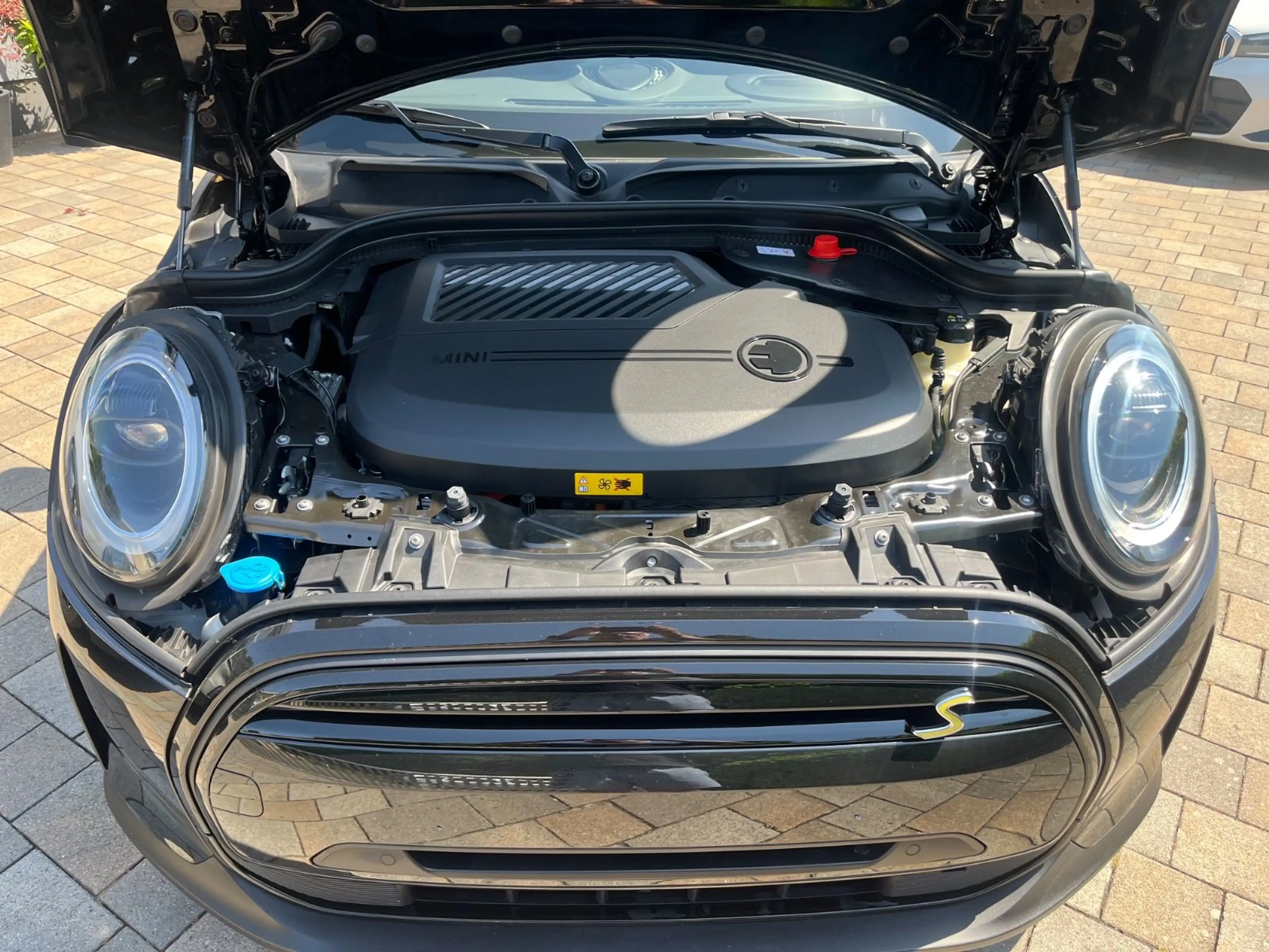MINI Cooper SE Leder Pano HUD Navi LED KAM H/K 17'' — photo 9