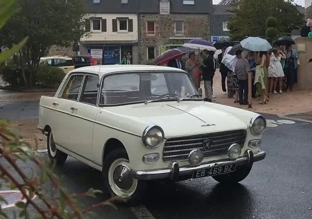 Peugeot 404 sl coupleur jaeger