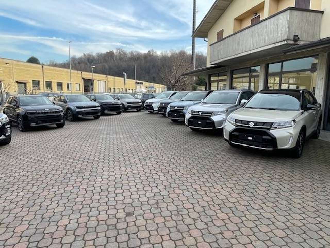 Suzuki Vitara 1.4 Hybrid 4WD AT ALLGRIP AUTOMATICHE (GUID DA NEOPATENTATI!!