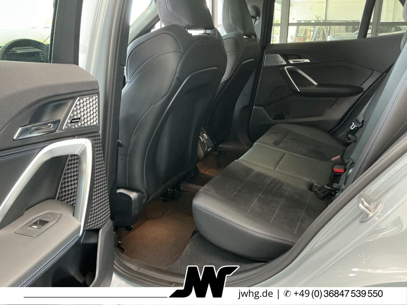 BMW X2 20d xDr M Sport ICONIC/DRIVING+/360°/HUD/20Z — photo 8