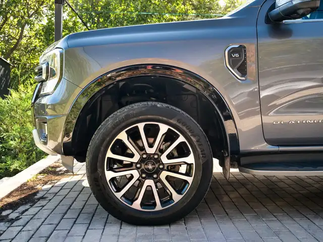Ford Ranger view 11