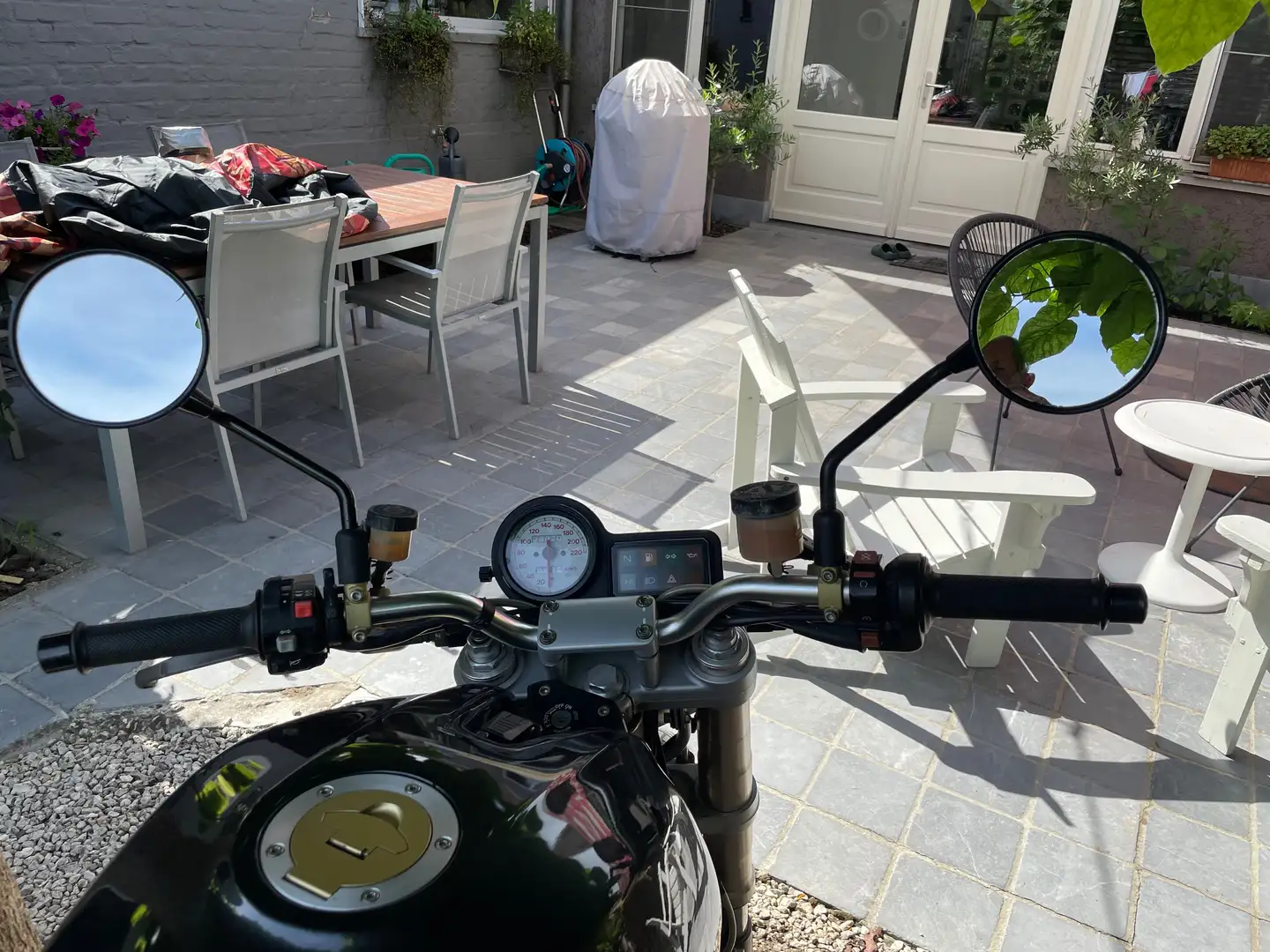 Ducati Monster 900 Noir - 2