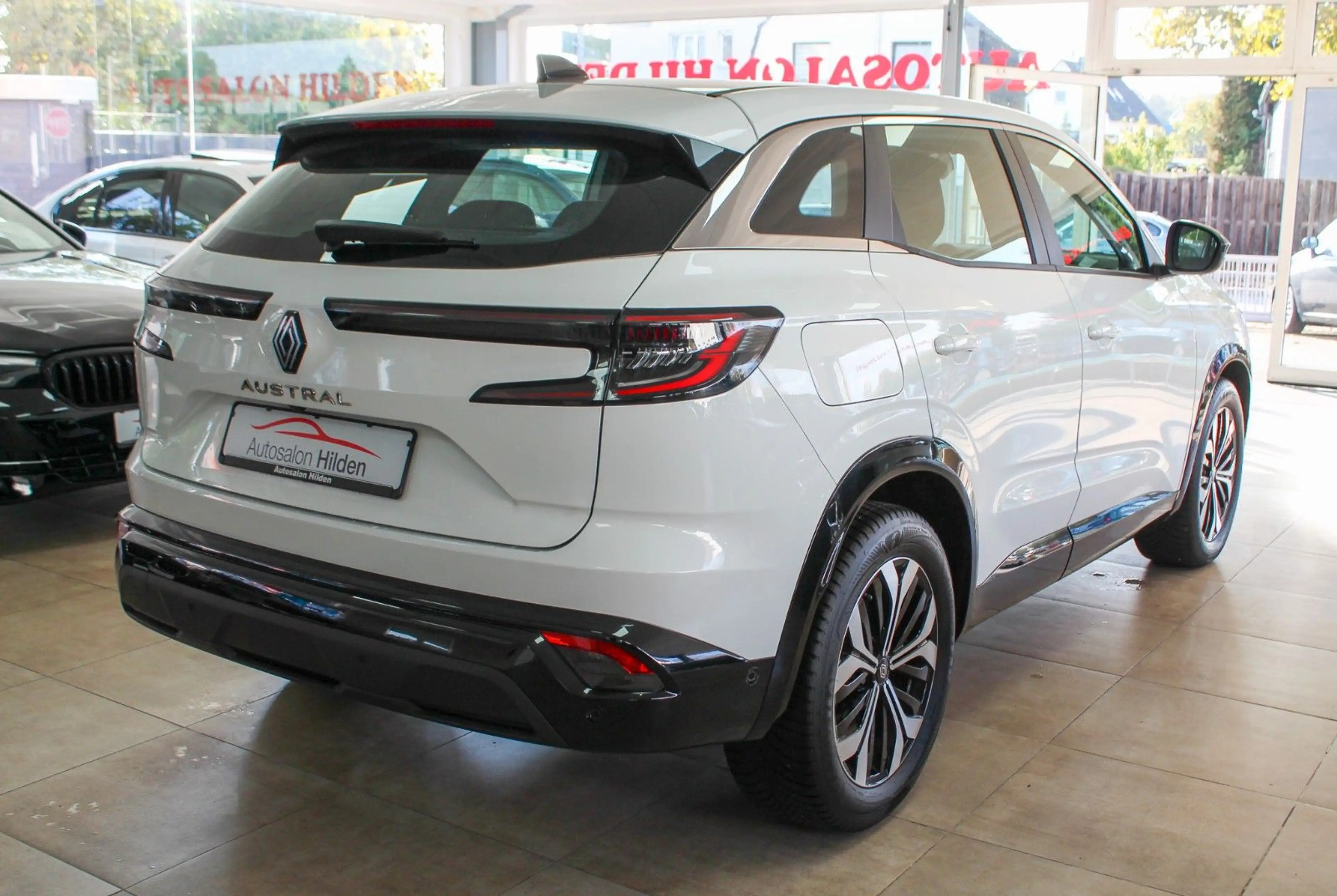 Renault Austral 1.3 TCe 160 Evolution Aut. Navi LED DAB — photo 7