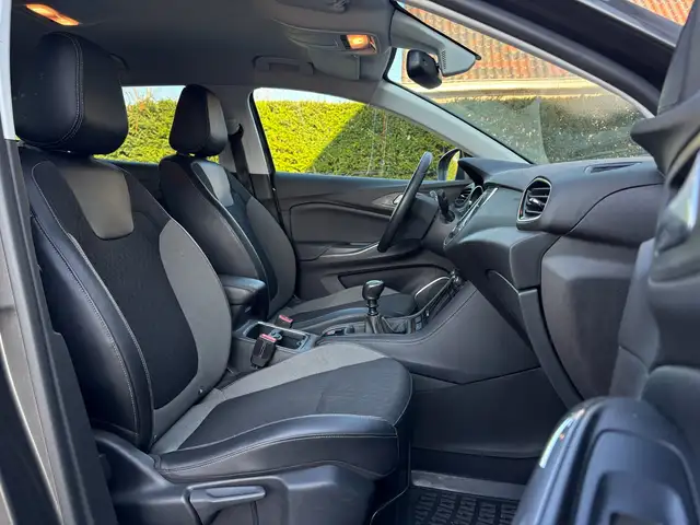 Opel Grandland X view 20