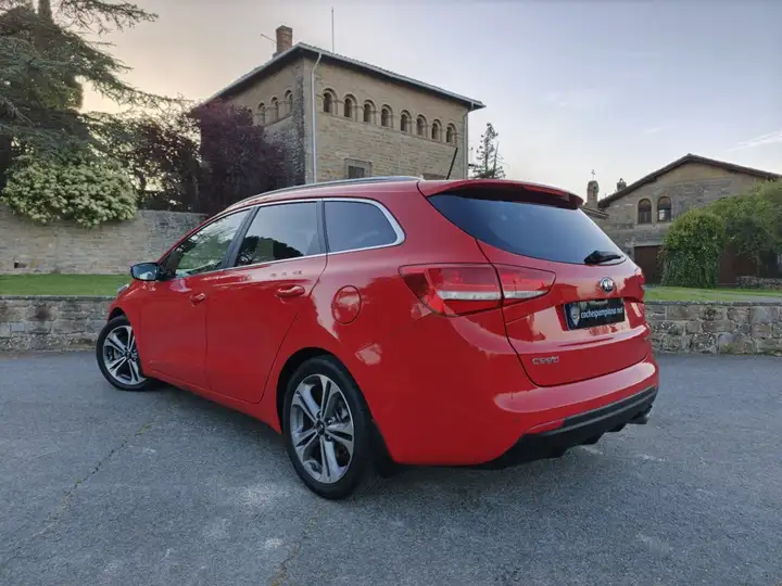 Kia cee'd 2016, foto 2
