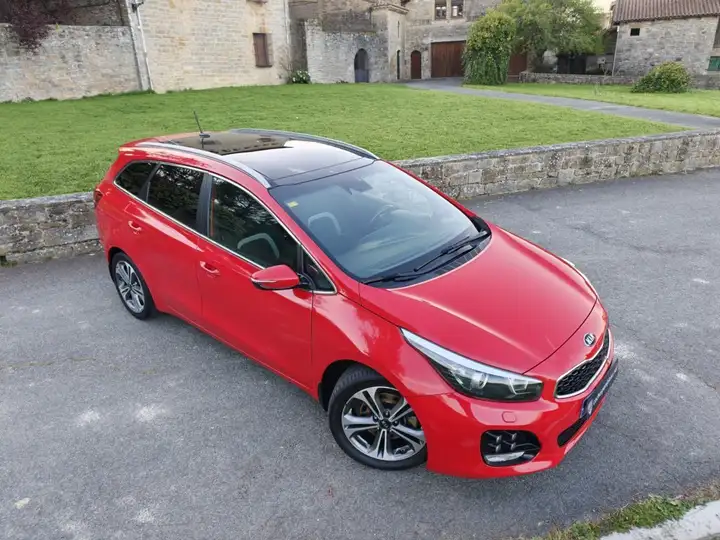 Kia cee'd 2016, foto 12