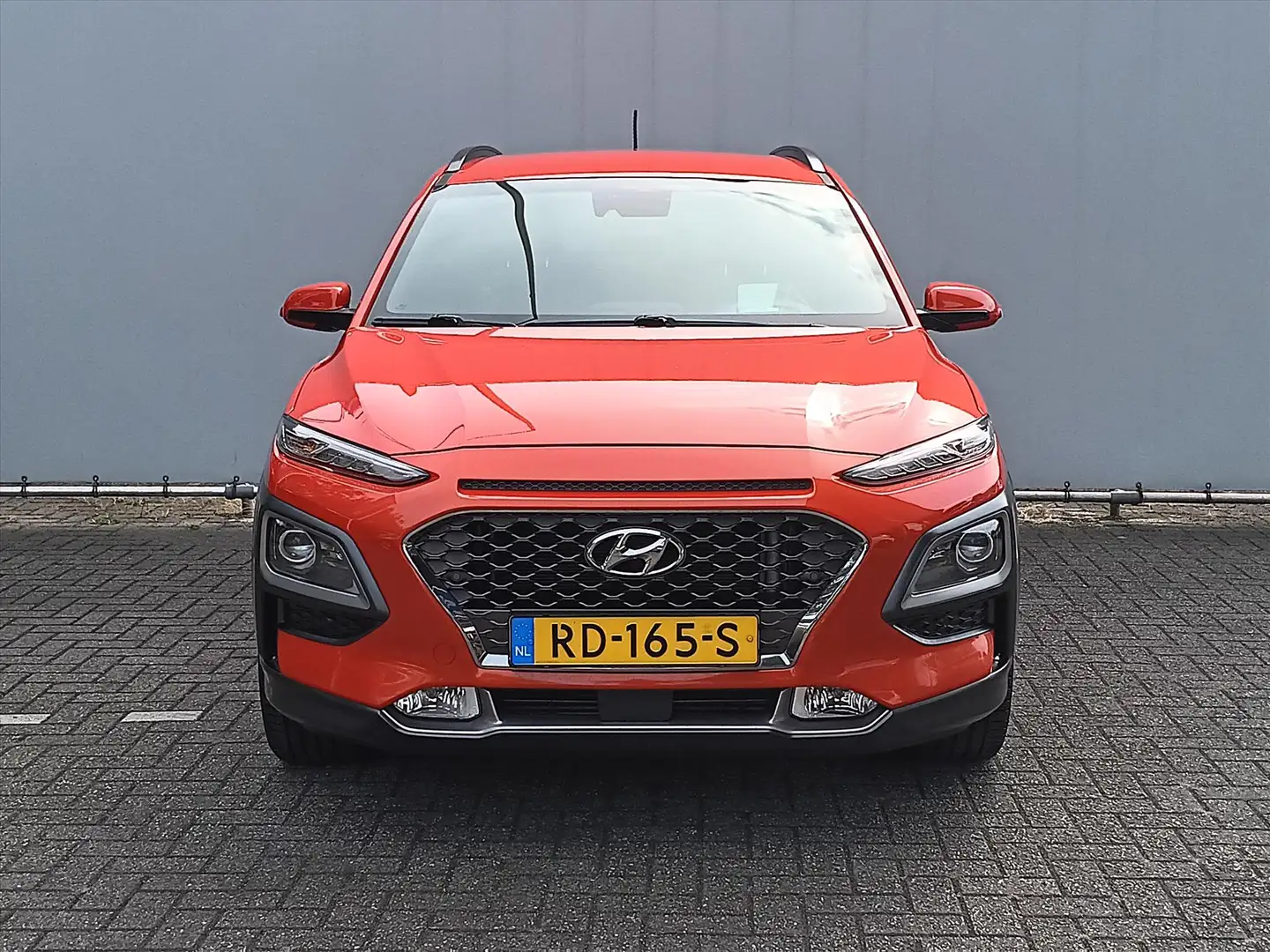 Hyundai KONA 1.0 T-GDI 120pk 2WD Premium I Leder Orange - 2