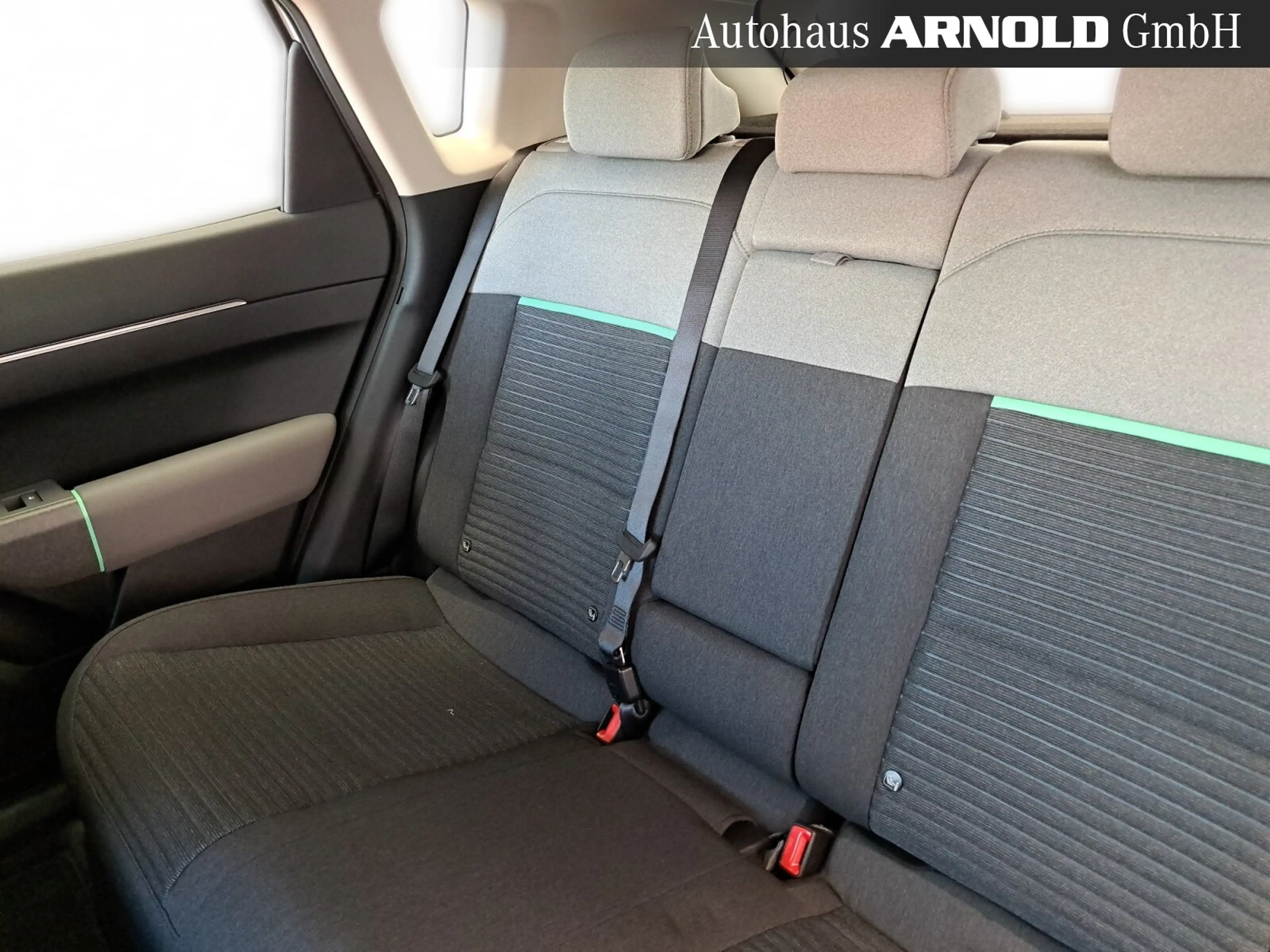 Kia EV4 EV4 58,3 kWh AIR WP LED Kamera Sitzh. SmartKey ! — photo 12