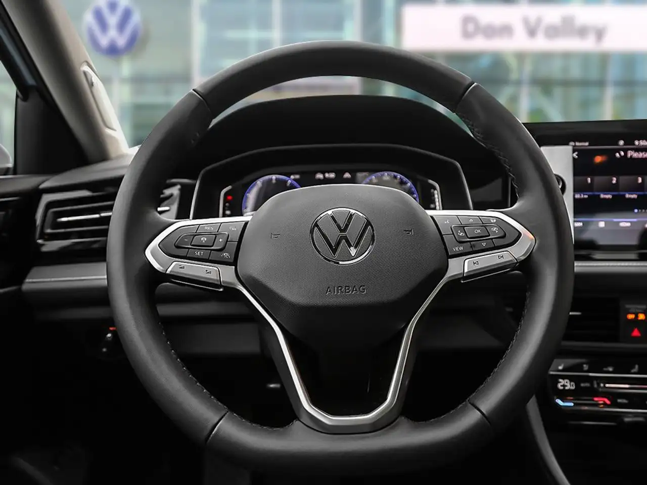 Volkswagen Jetta снимка Volkswagen Jetta