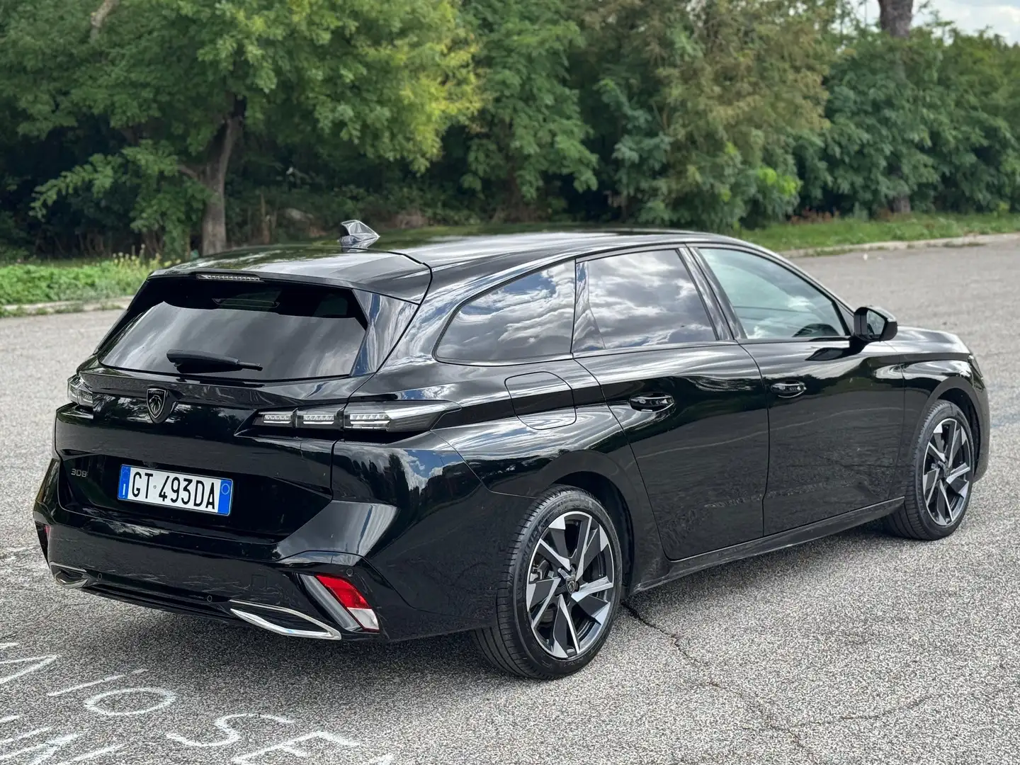 Peugeot 308 1.2 130 CV Allure -NESSUN OBBLIGO DI FINANZIAMENTO Negro - 1