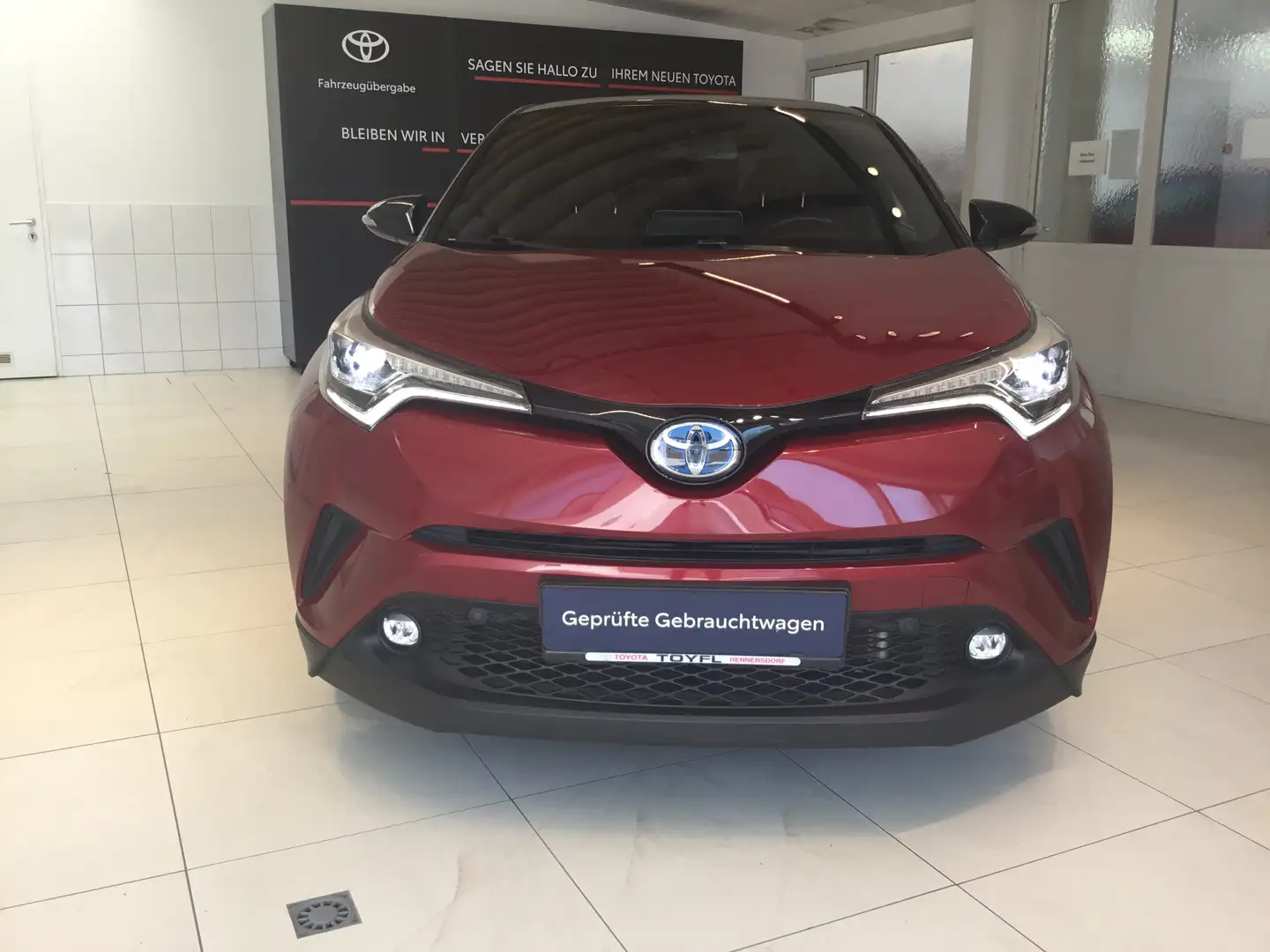 Toyota C-HR C-HR 1,8 Hybrid C-LUB CVT Rot - 2