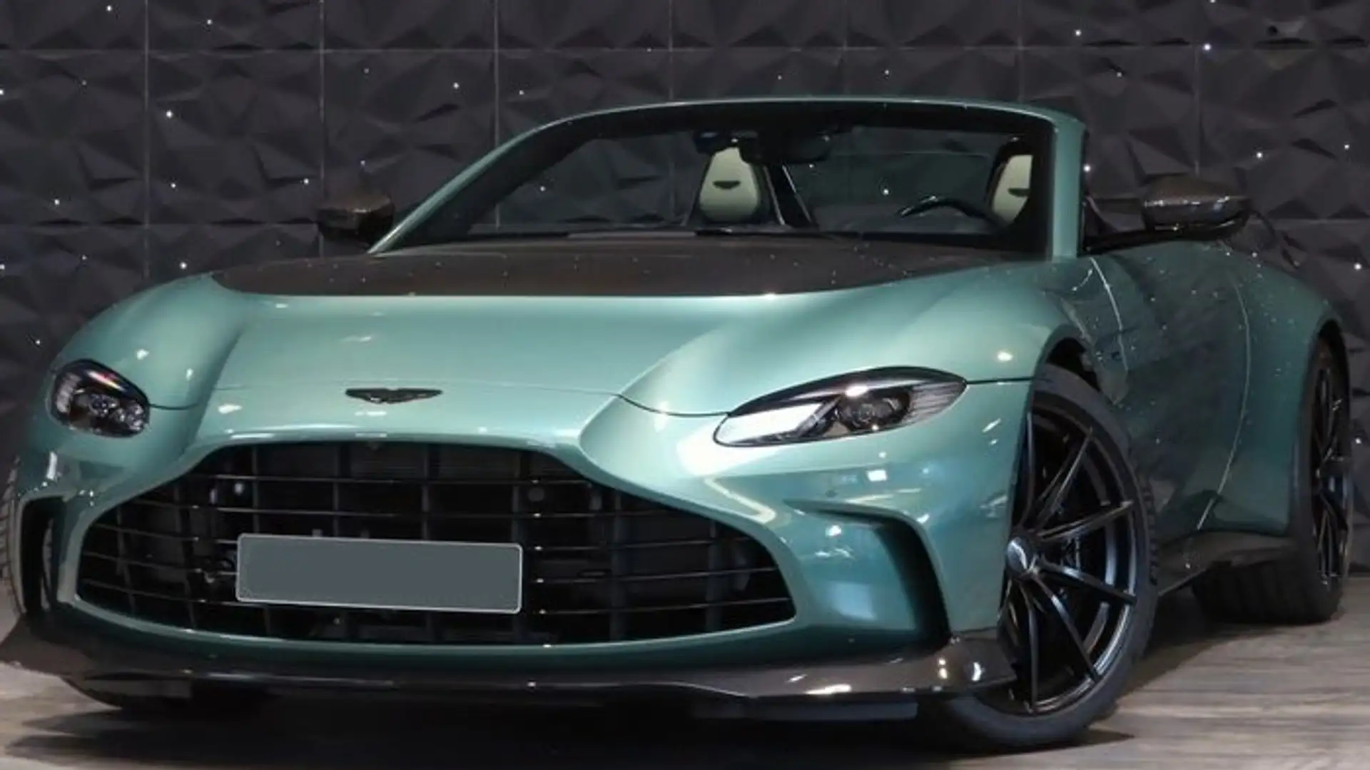 Aston Martin Vantage Roadster zelena - 2