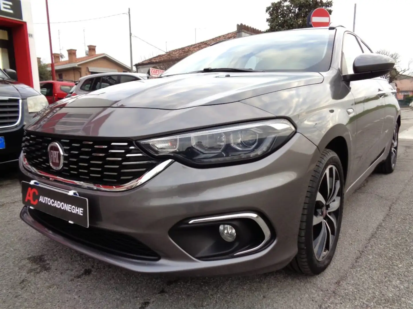 Fiat Tipo 1.6mtj automatica PREZZO VALIDO FINO al 07.02 Grigio - 2