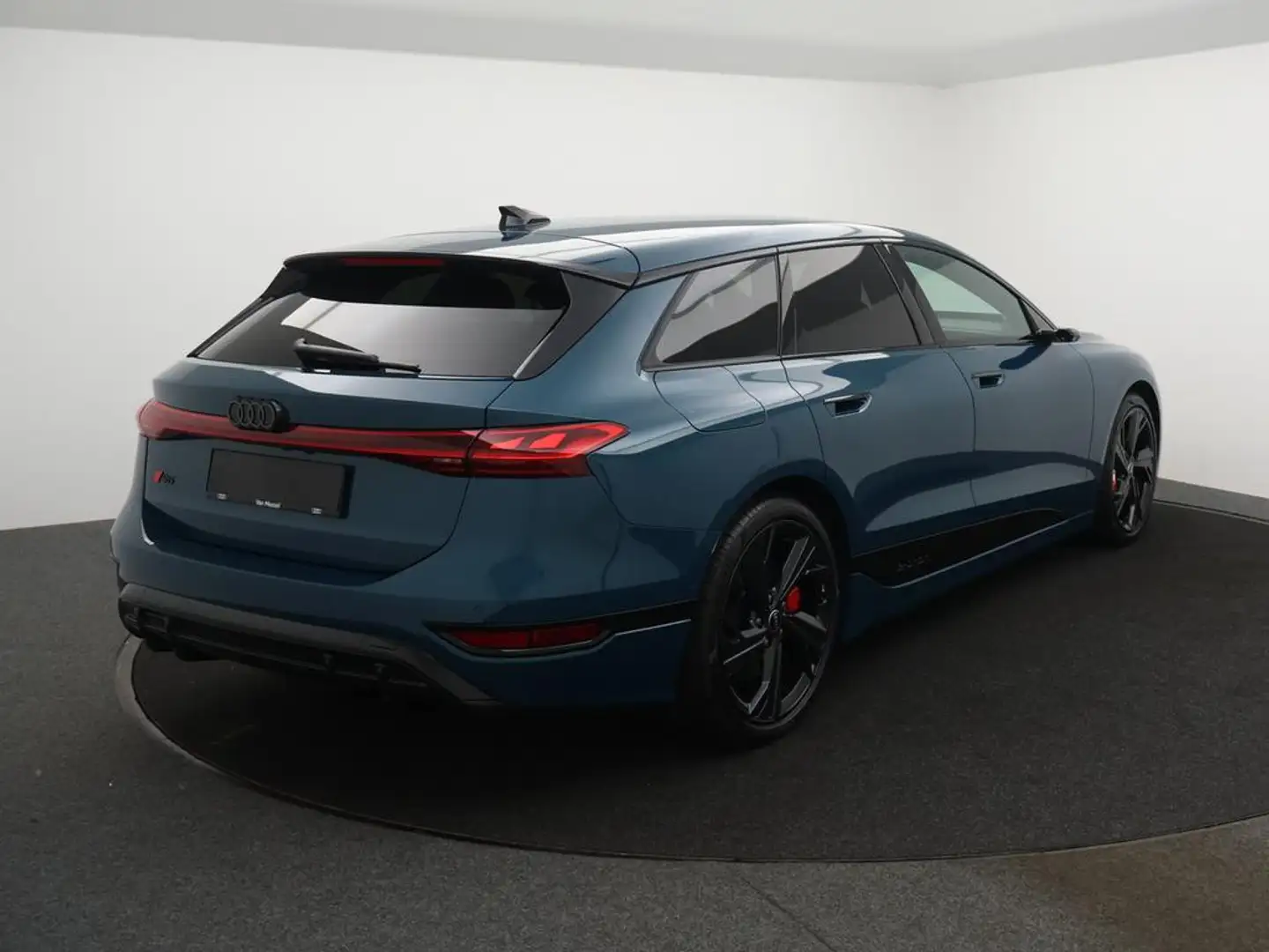 Audi S6 e-tron e-tron Audi S6 Avant E-TRON 503PK! *B&O SOUND*VIRTUAL MIRRORS*S-LINE INTERIOR*NAVI*BLTH*CRUISE*PDC*CAMERA*APP CONNECT*... Blau - 2