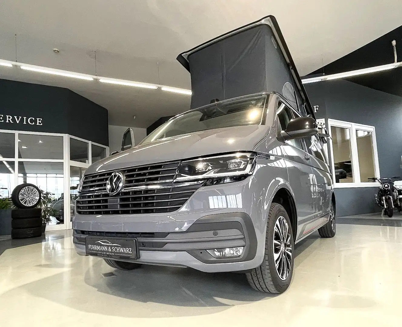 Volkswagen T6 California California T6.1 DSG Beach Camper Edition Grau - 2