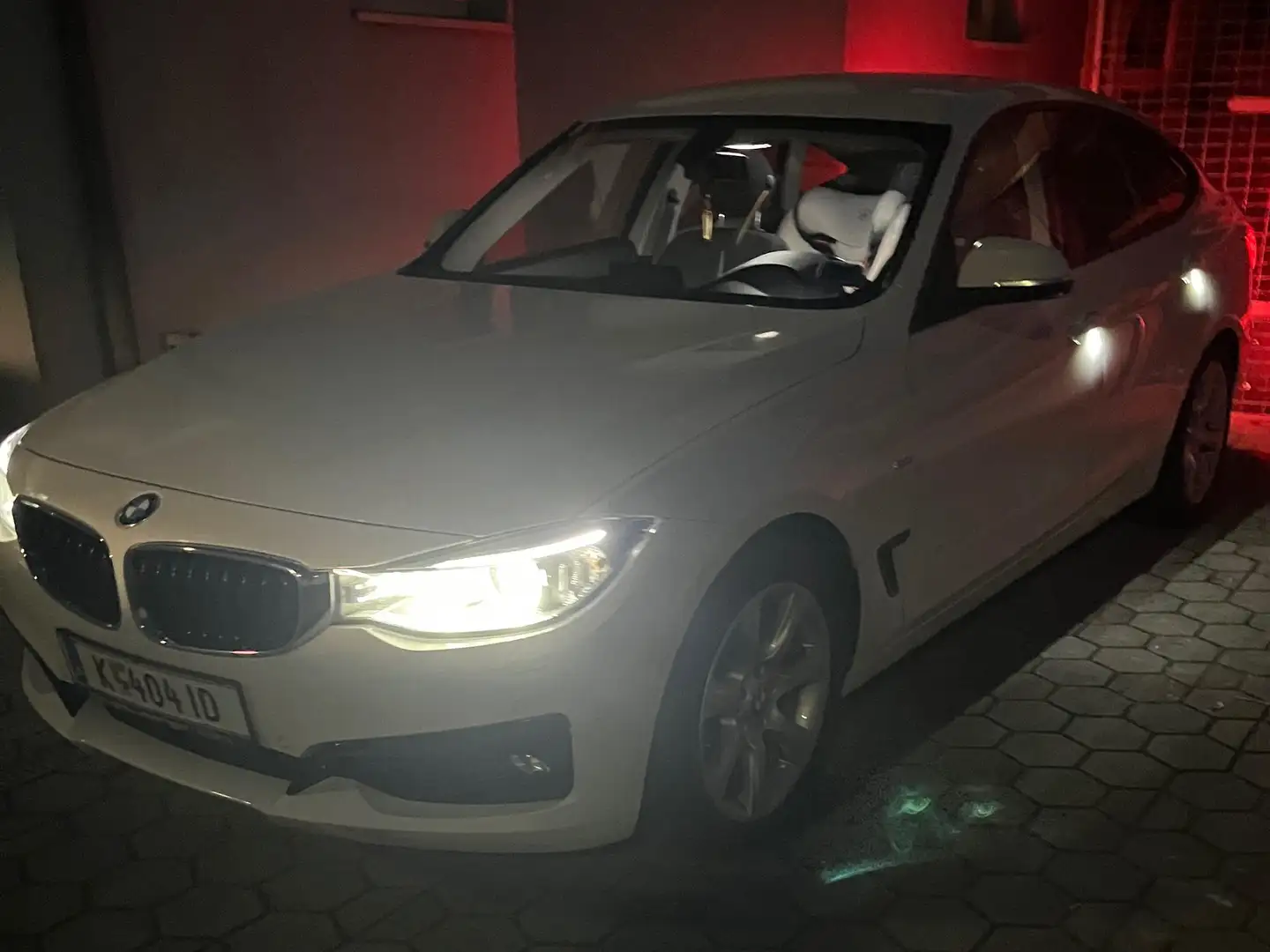 BMW 318 318gt b47 Standheizung Weiß - 1