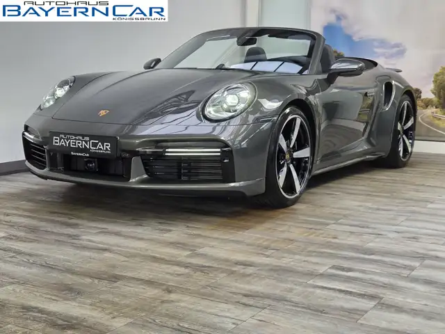 Porsche 992 main image