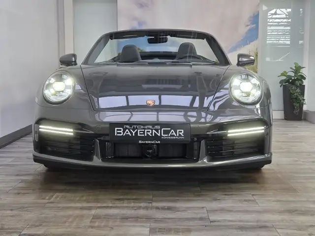 Porsche 992 view 2