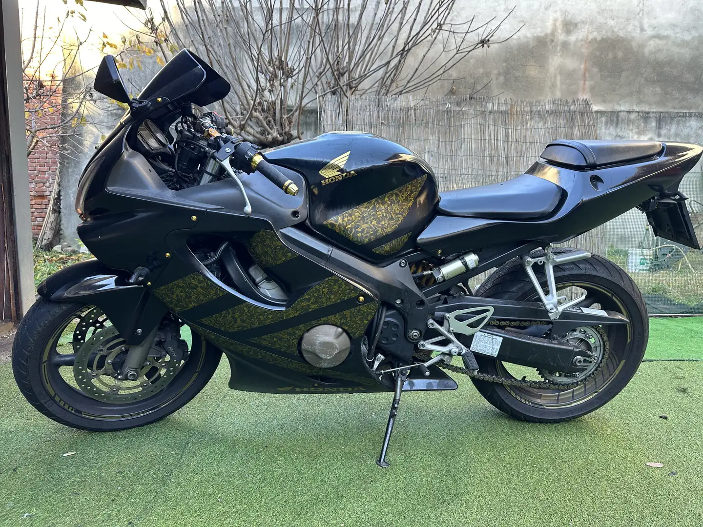 Honda CBR 600 F SPORT - 1