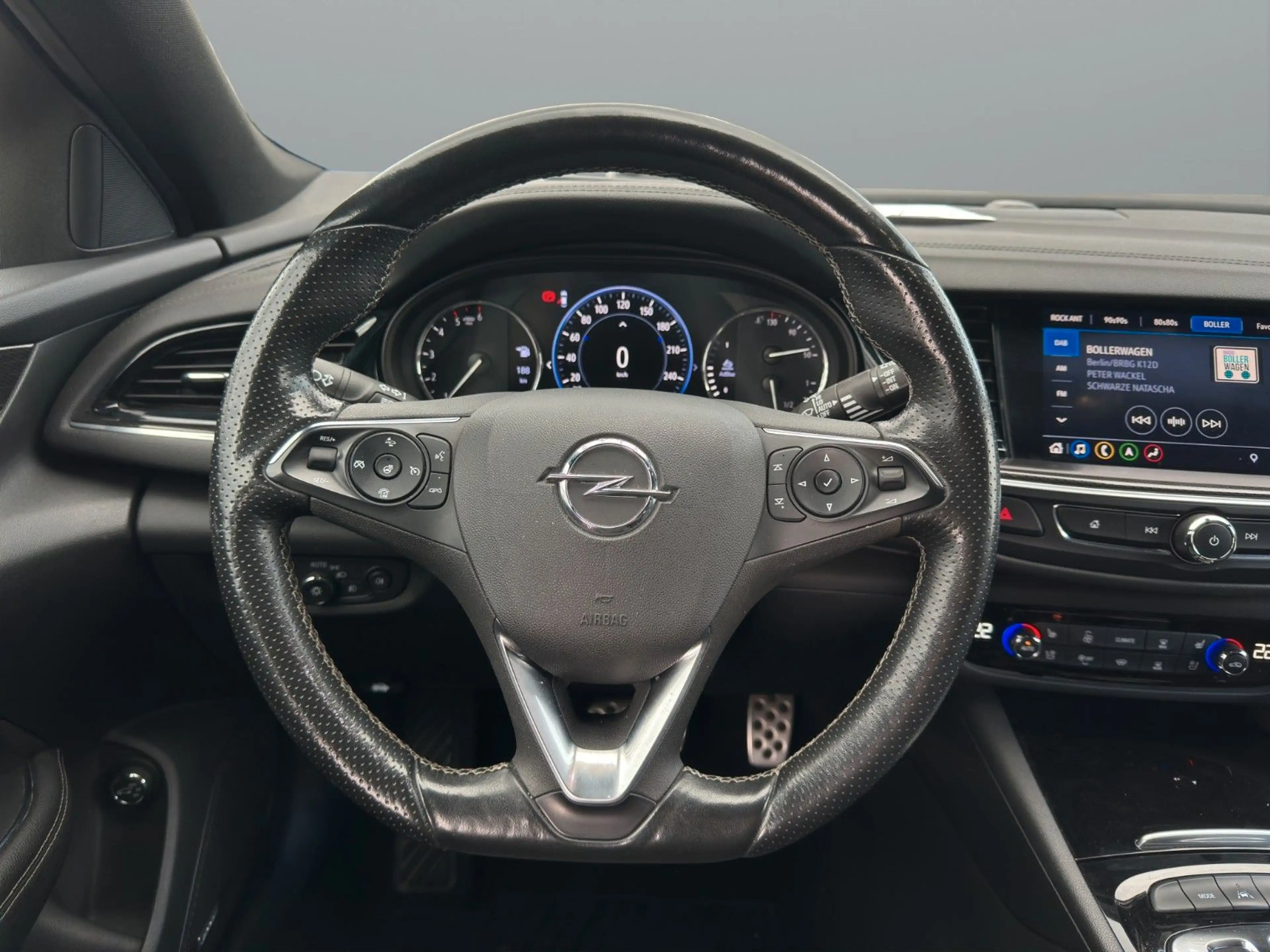Opel Insignia B ST Premium "Elegance" Massage/VollLED — photo 12