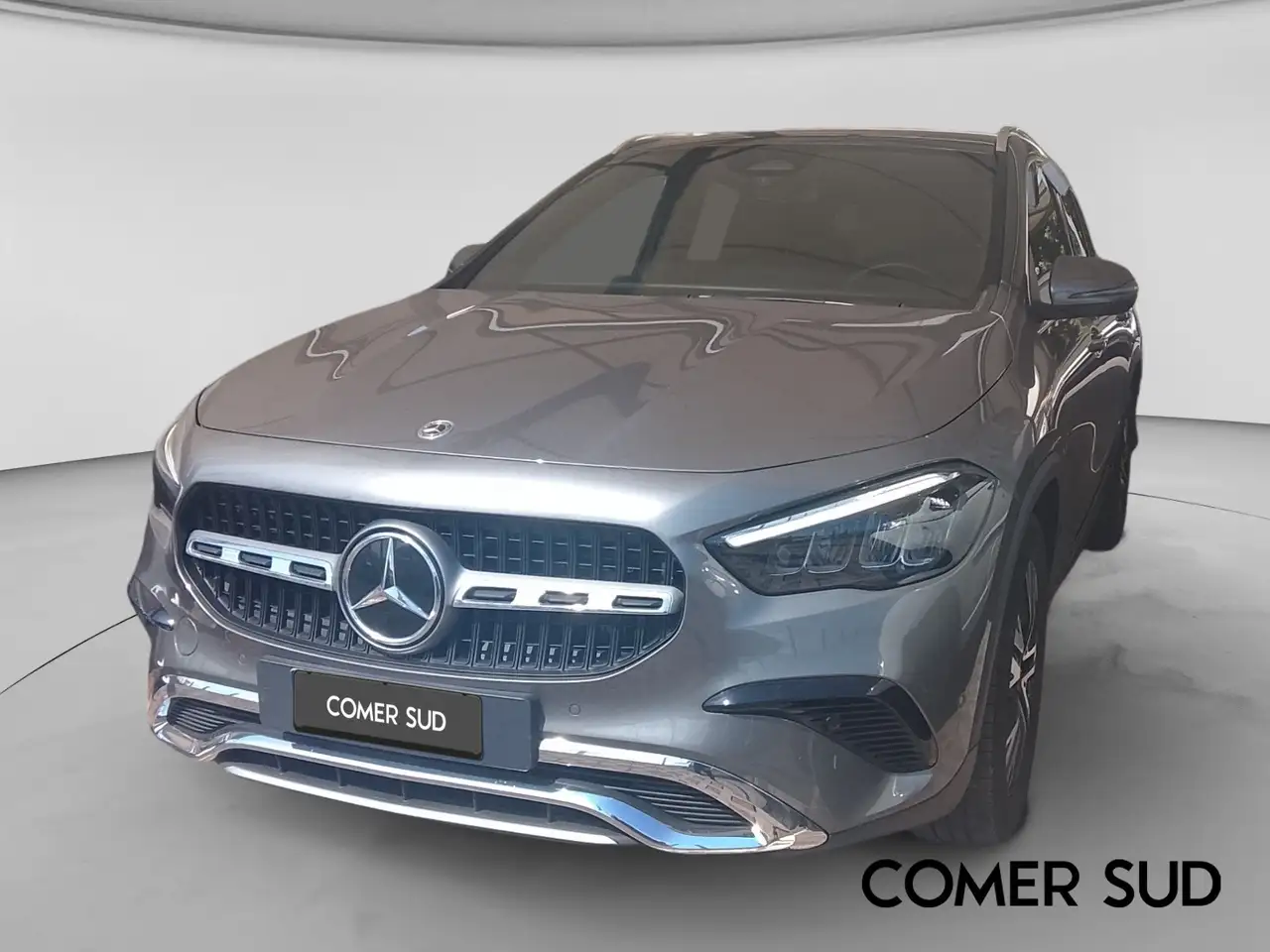Mercedes-Benz GLA 200