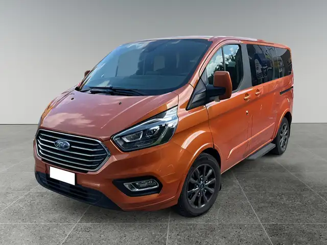 Ford Tourneo Custom 8 POSTI 320 2.0 ECOBLUE 130CV MHEV TITANIUM