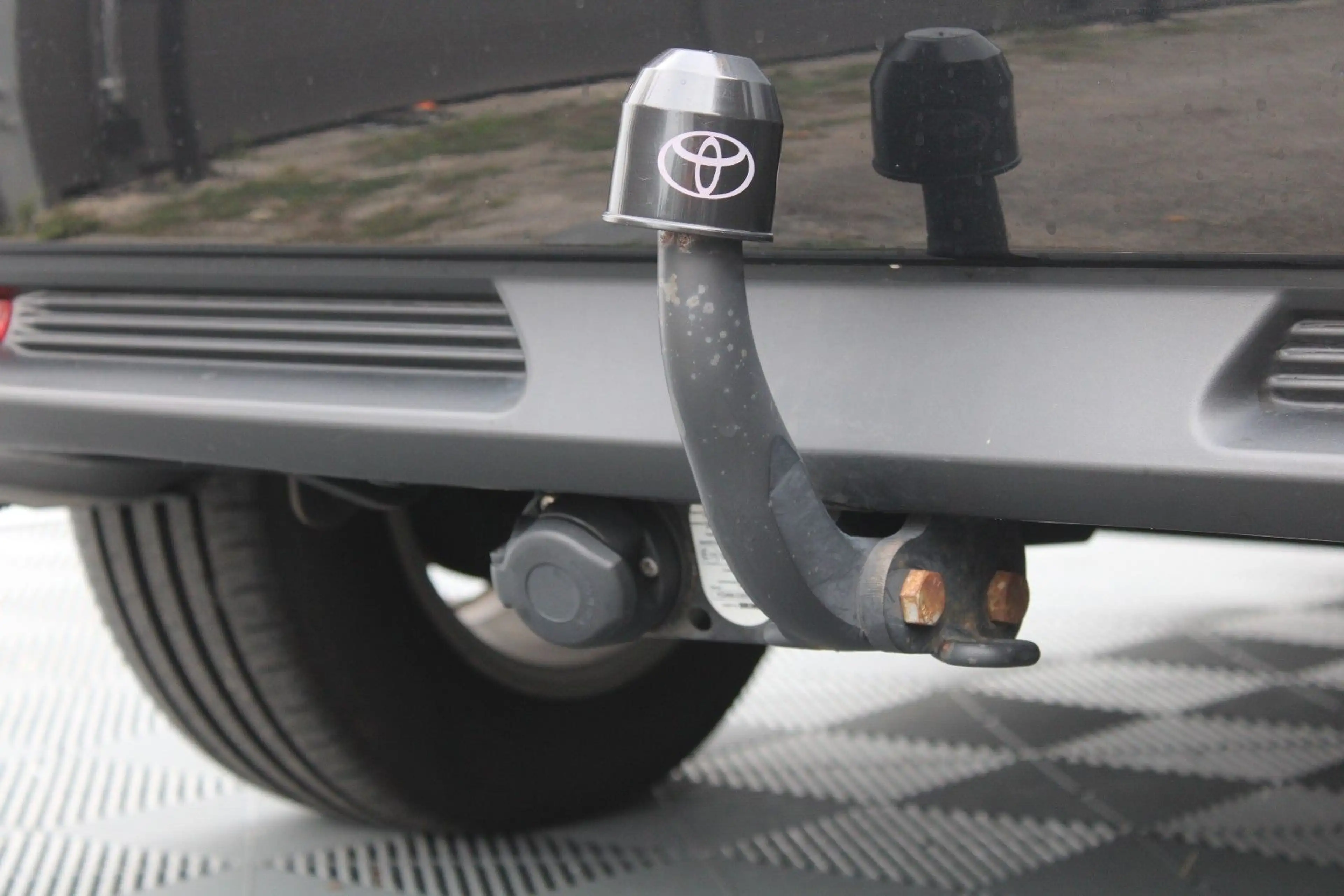 Toyota Verso SkyView Edition — photo 10