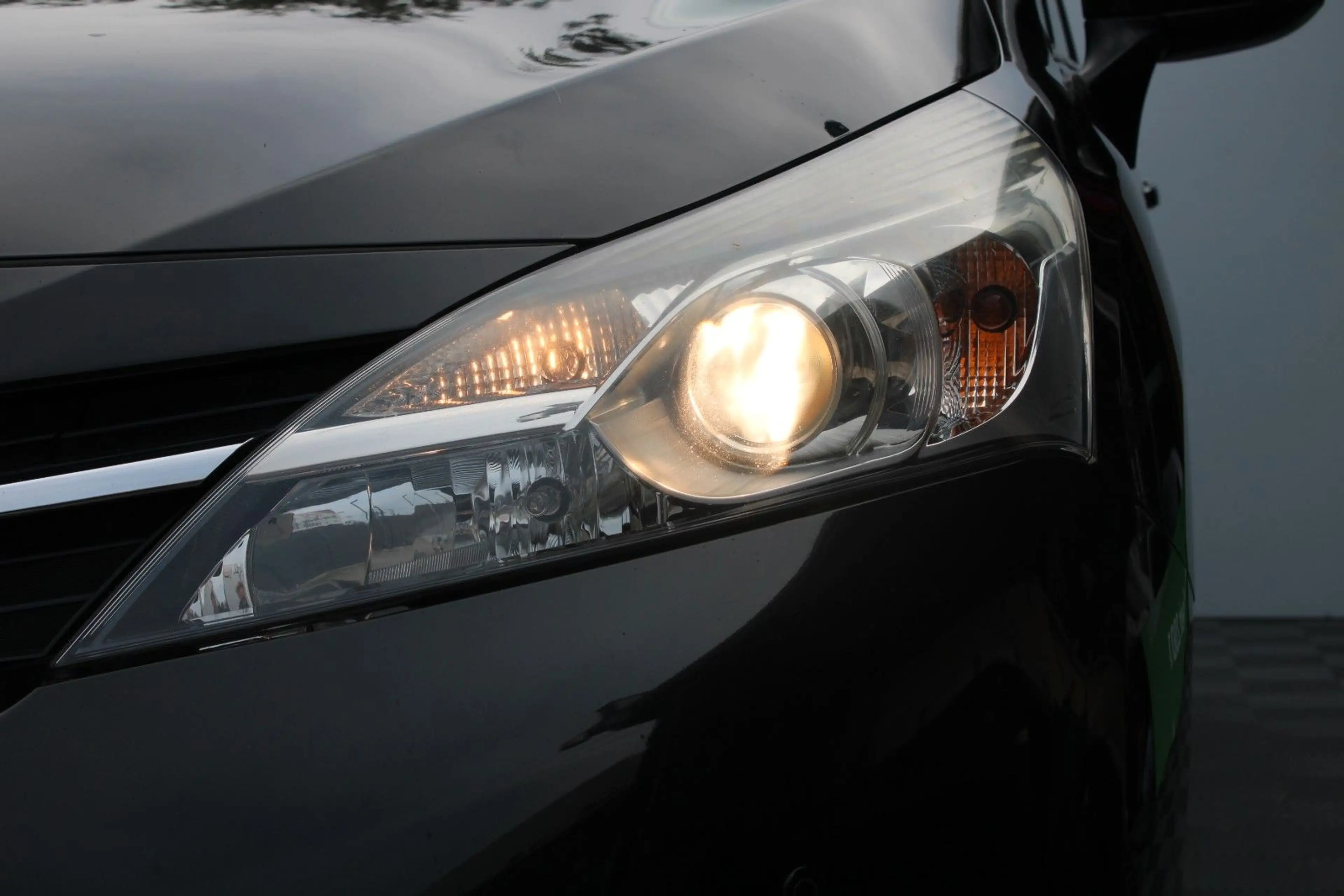 Toyota Verso SkyView Edition — photo 4