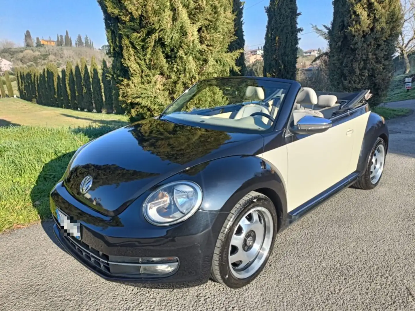 Volkswagen Maggiolino Cabrio 1.6 TDI Design Noir - 1