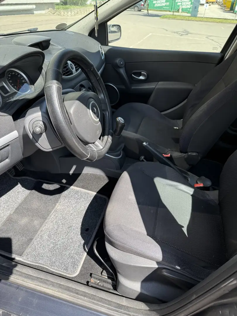 Renault Clio 1.2 Authentique - 2