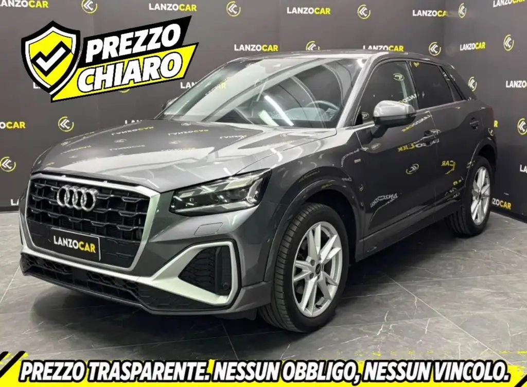 Audi Q2, 1.5 TFSI 150CV S-LINE AUTOMATICA *DIVERSI COLORI*, colore grigio, 2025, benzina | usata in vendita da LANZOCAR