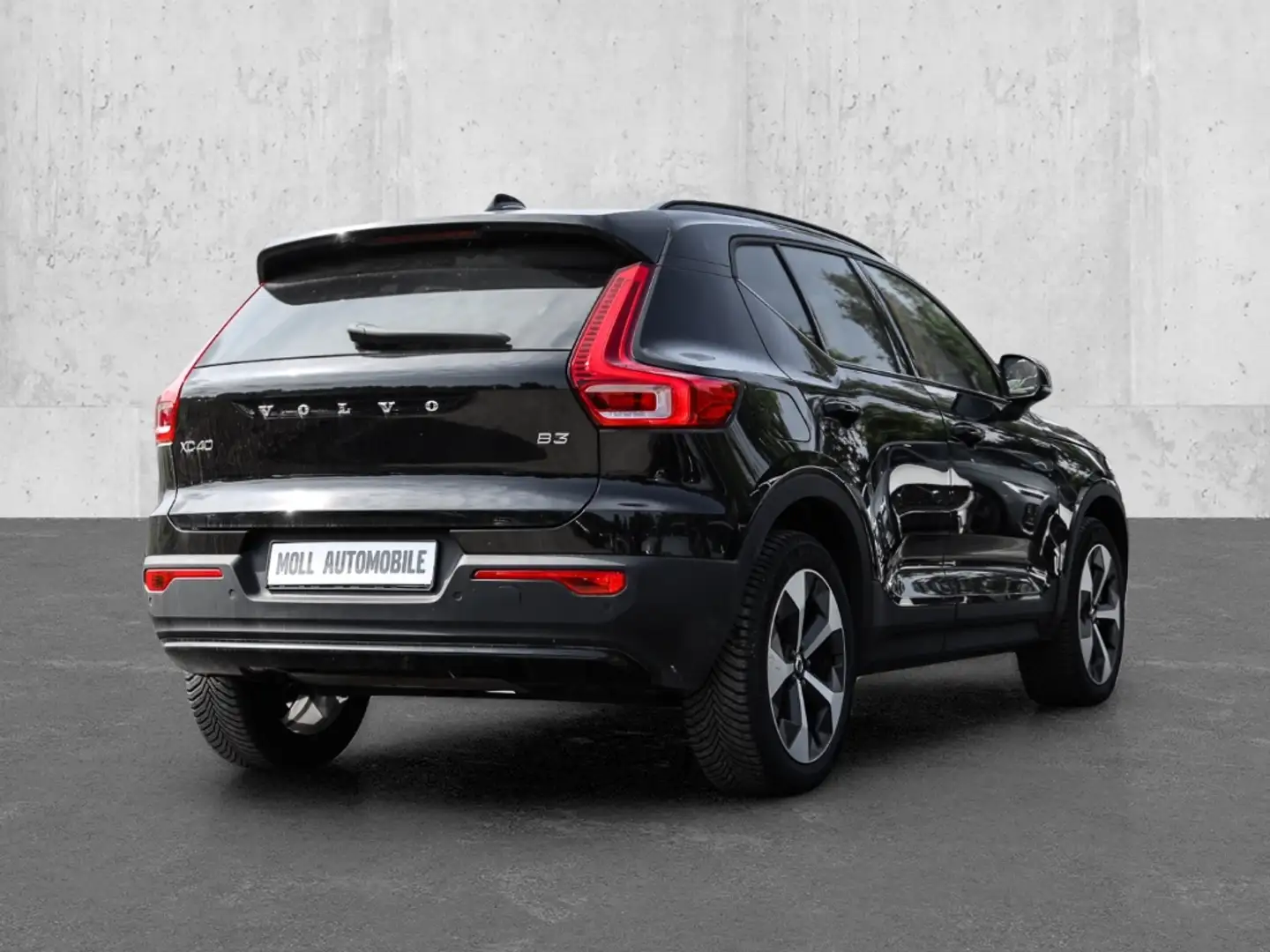 Volvo XC40 Plus Dark 2WD B3 EU6d digitales Cockpit Memory Sit Schwarz - 2
