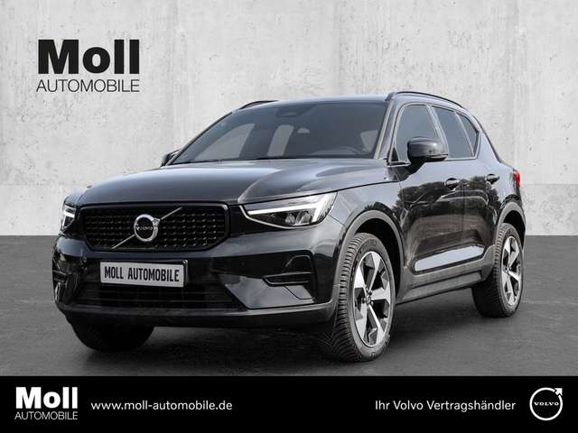 Imagine Volvo XC40 Plus Dark 2WD B3 EU6d digitales Cockpit Memory Sit