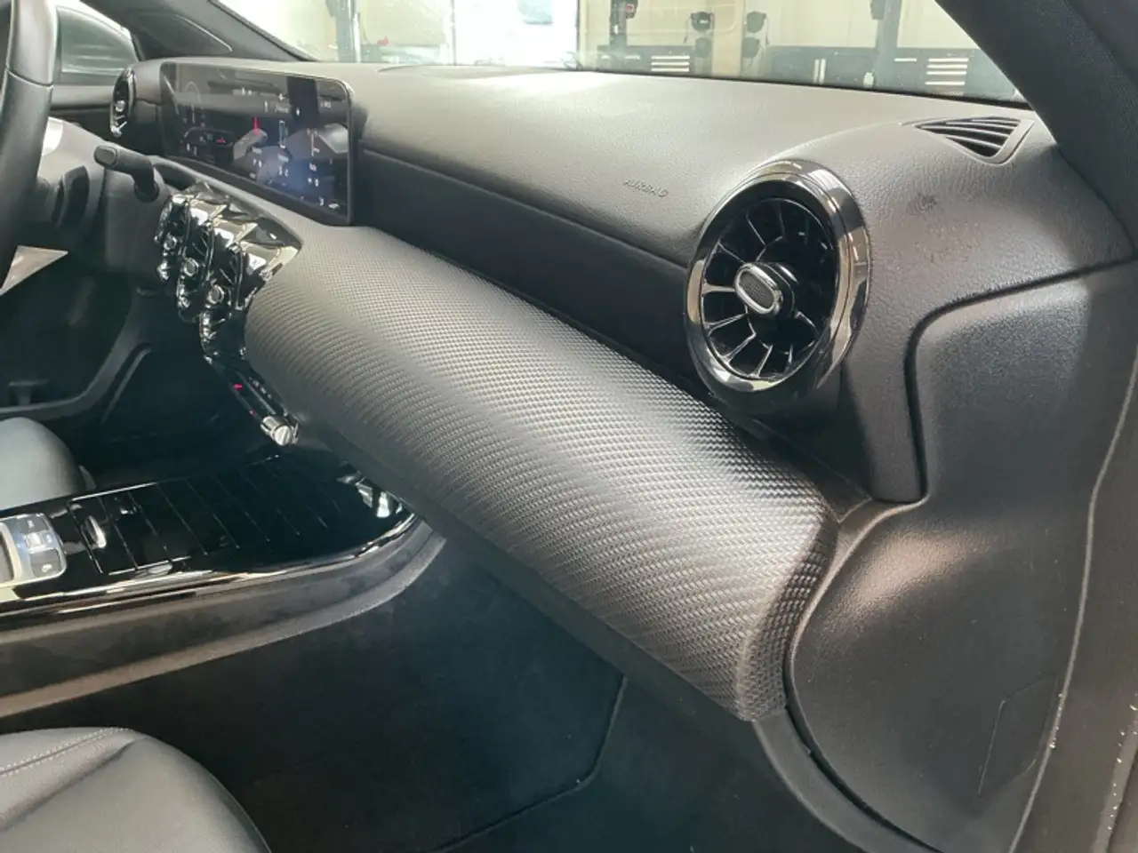 Mercedes-Benz A-Class d Facelift Essential Line, миниатюра 12