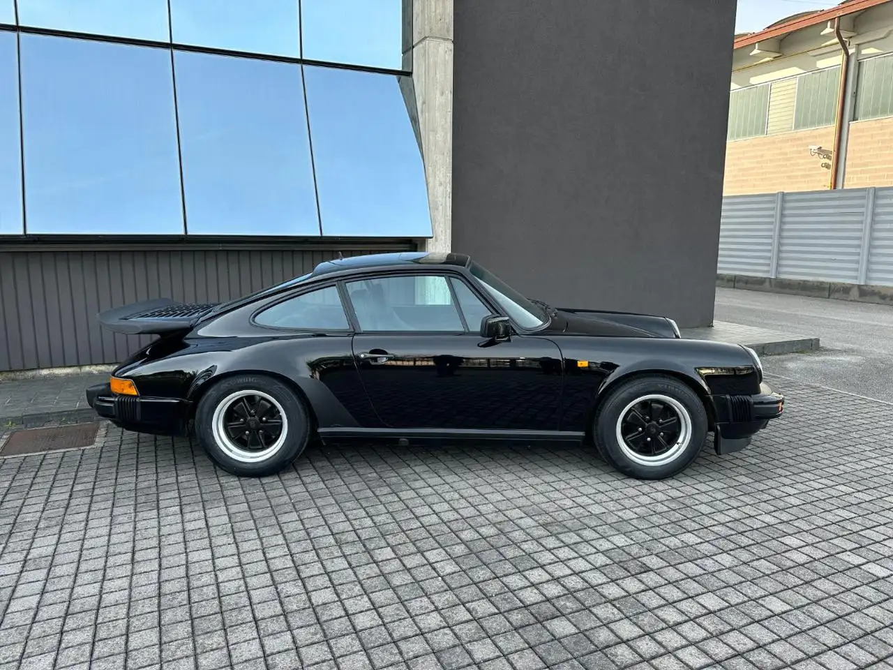 Porsche 911 Carrera 3.2 * AEROKIT 473 & LSD 220 * SERVICE *, foto 2