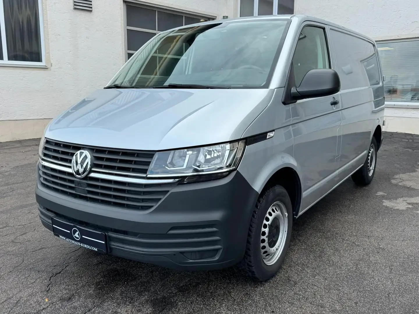 Volkswagen T6 Transporter T6.1 Transporter 2.0 TDI KLIMA SHZ FENSTER TEMPO Silber - 1