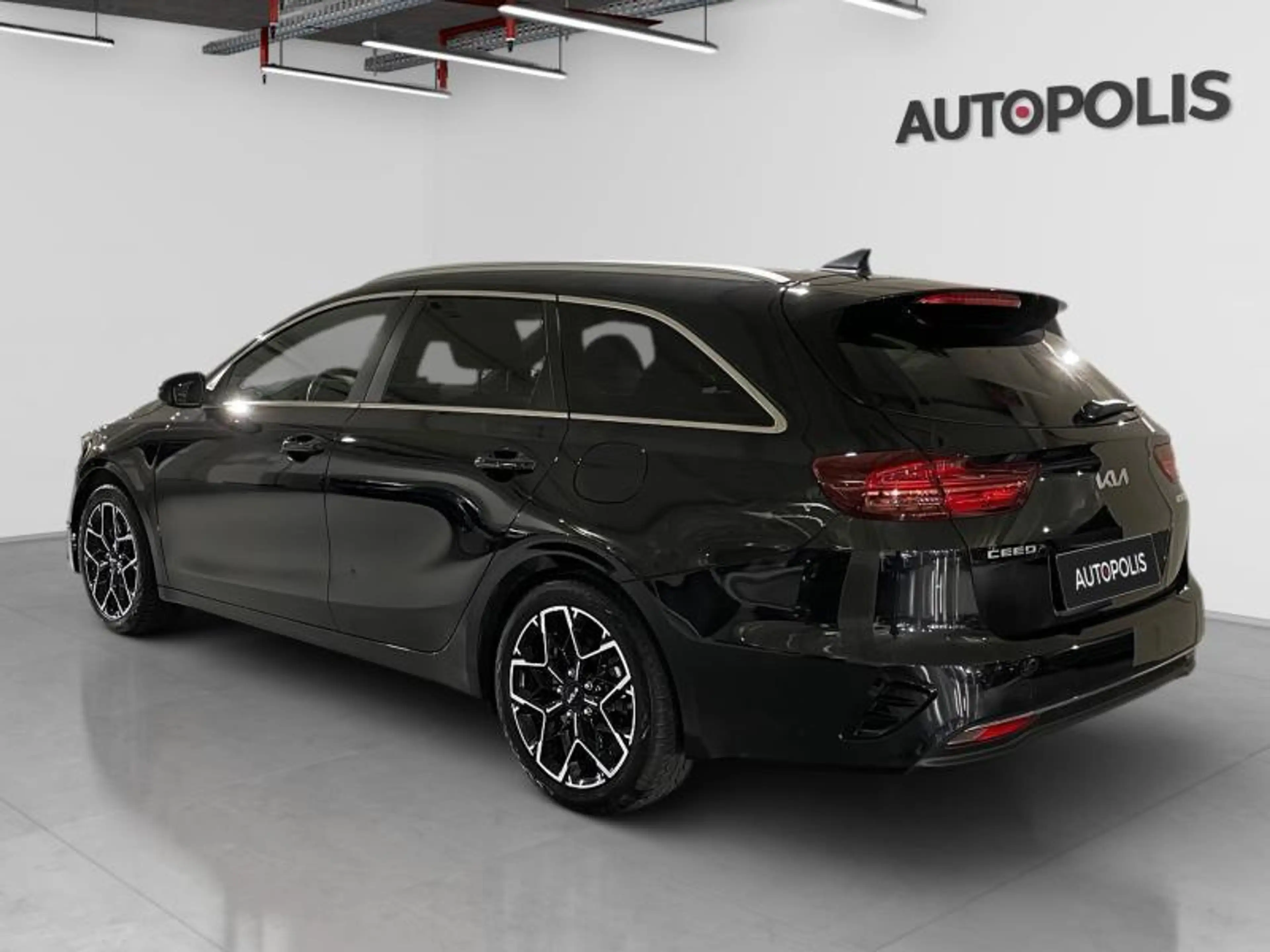 Kia Ceed SW / cee'd SW Sportswagon Style Edition 1.0 T-GDi 100 ISG — photo 12