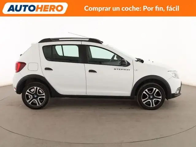 Dacia Sandero view 7