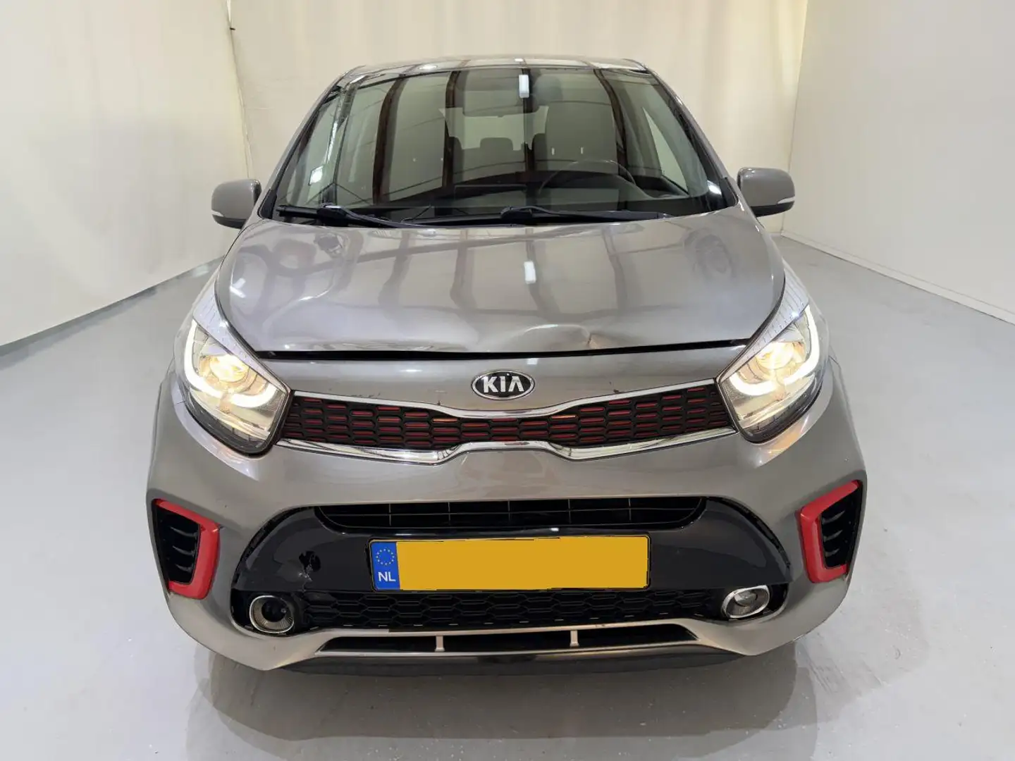 Kia Picanto HB 1.0 GT-Line Leer/Clima/Navi Grijs - 2