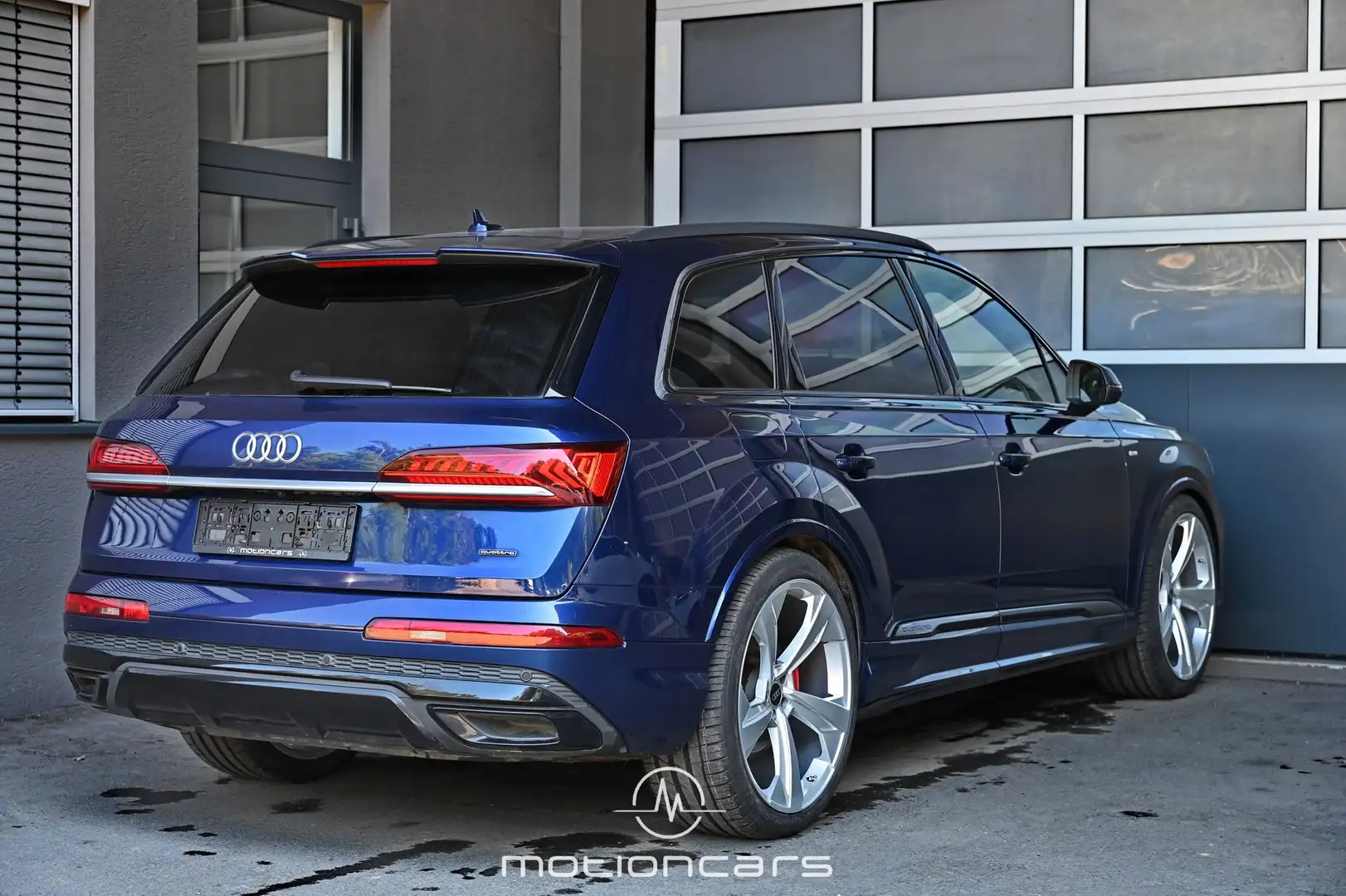 Audi Q7 60 3.0 TFSI e quattro S line Kék - 2
