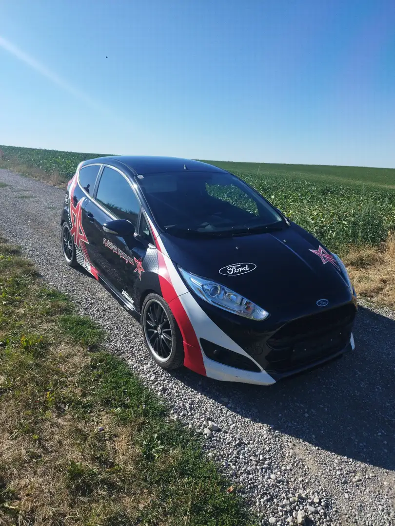 Ford Fiesta Sport - 1