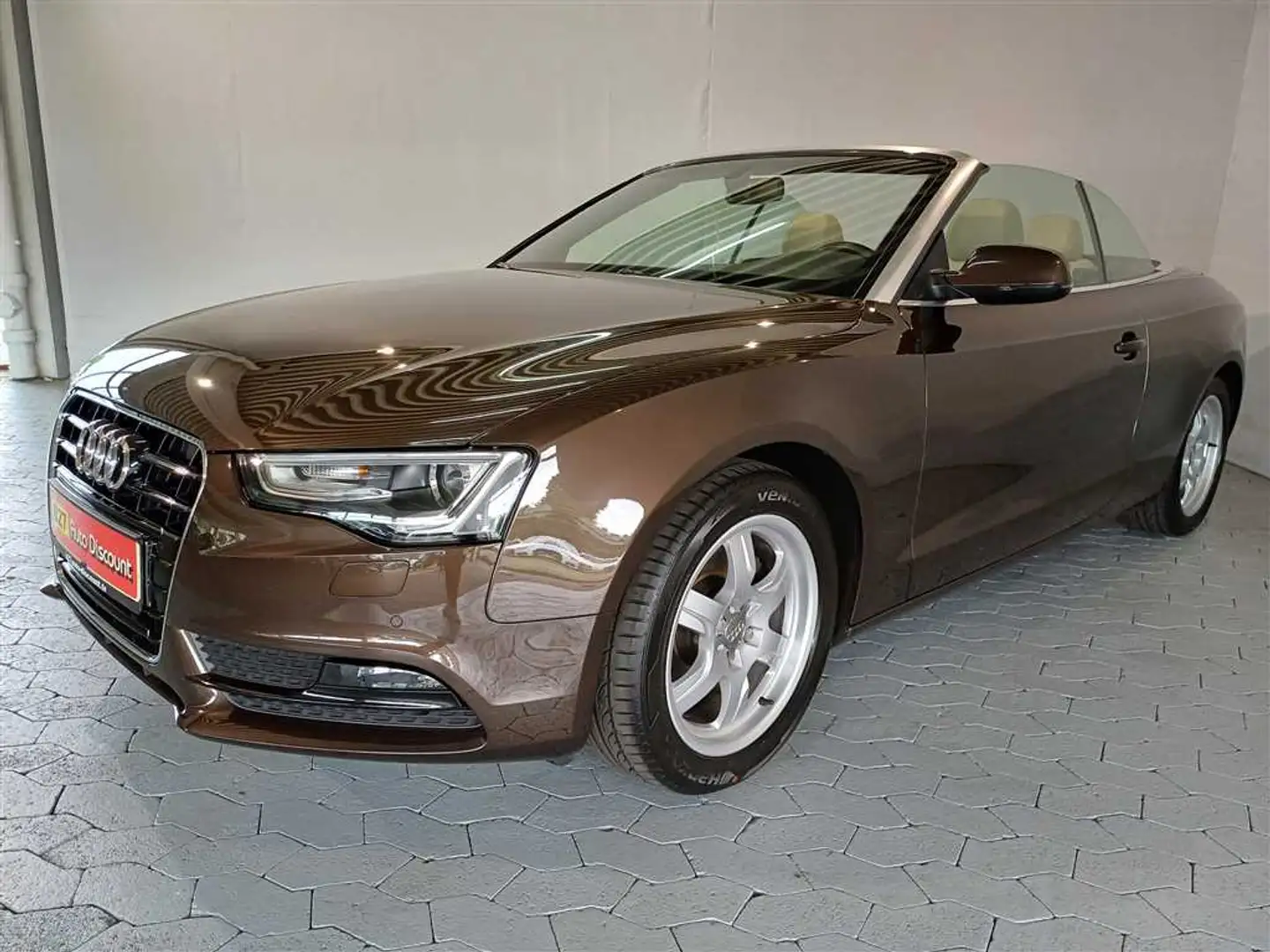 Audi A5 1.8 TFSI NAV+SHZ+PDC Braun - 1