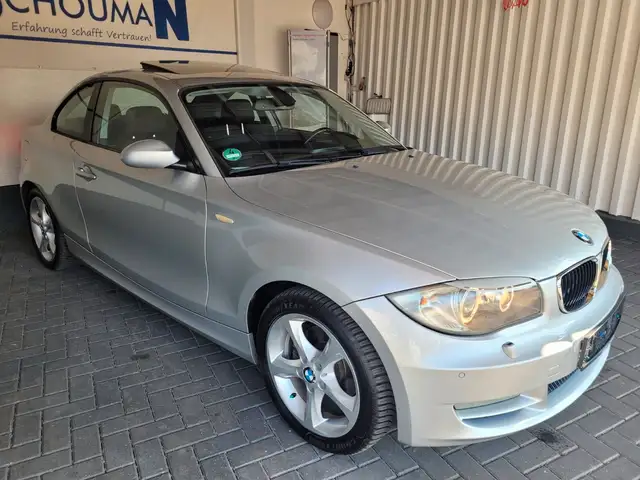 BMW 120 Coupe*NAVI*XENON*2.BESITZ*TOP AUSSTATTUNG