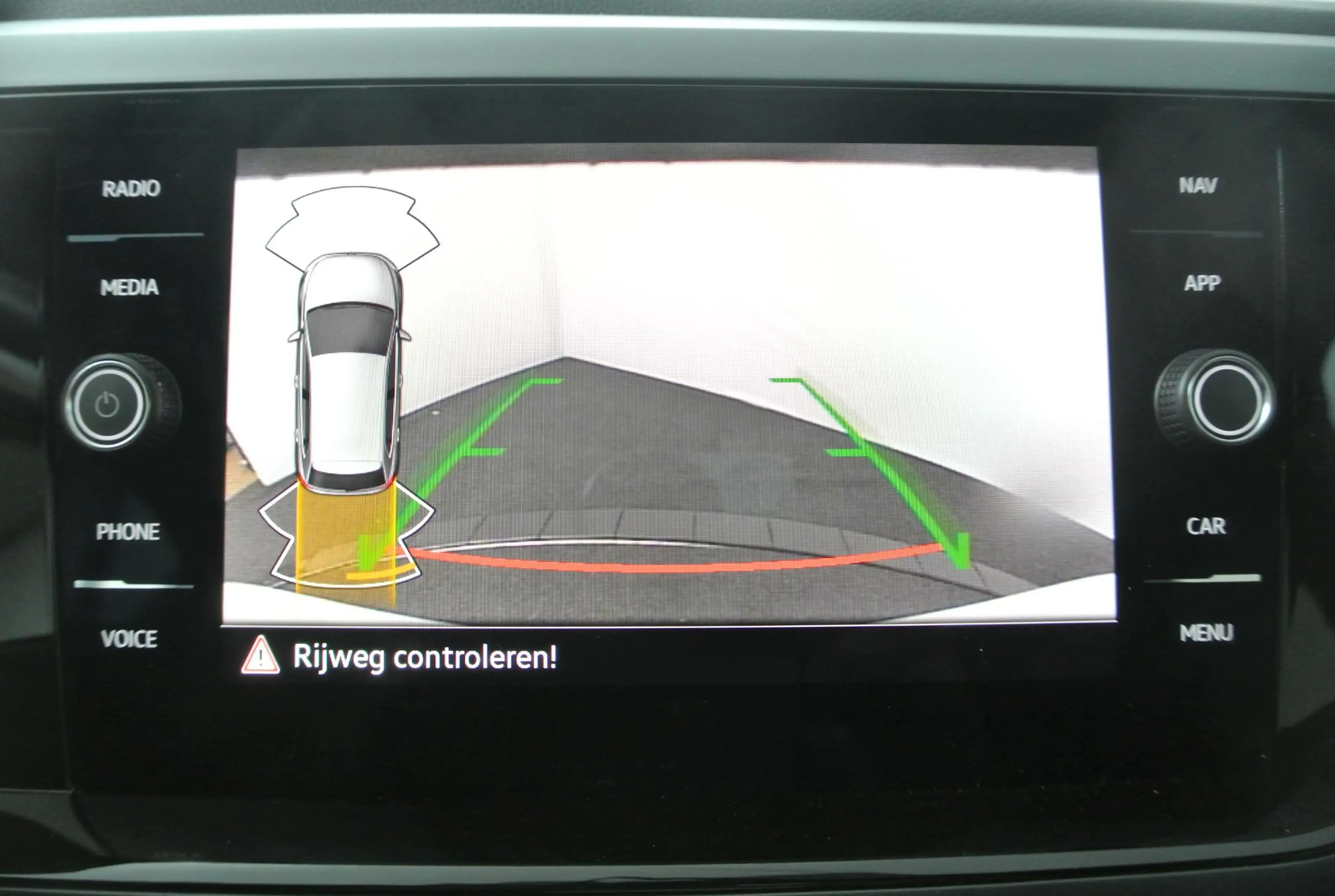 Volkswagen Polo 1.0 TSI R-Line | Carplay/Android Auto | Camera | C — photo 17