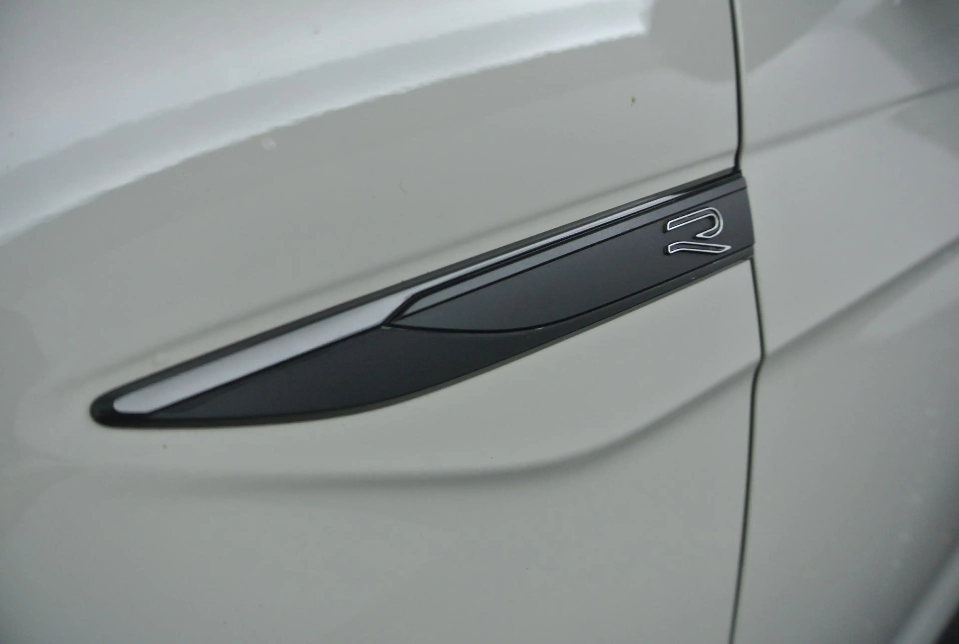 Volkswagen Polo 1.0 TSI R-Line | Carplay/Android Auto | Camera | C — photo 34